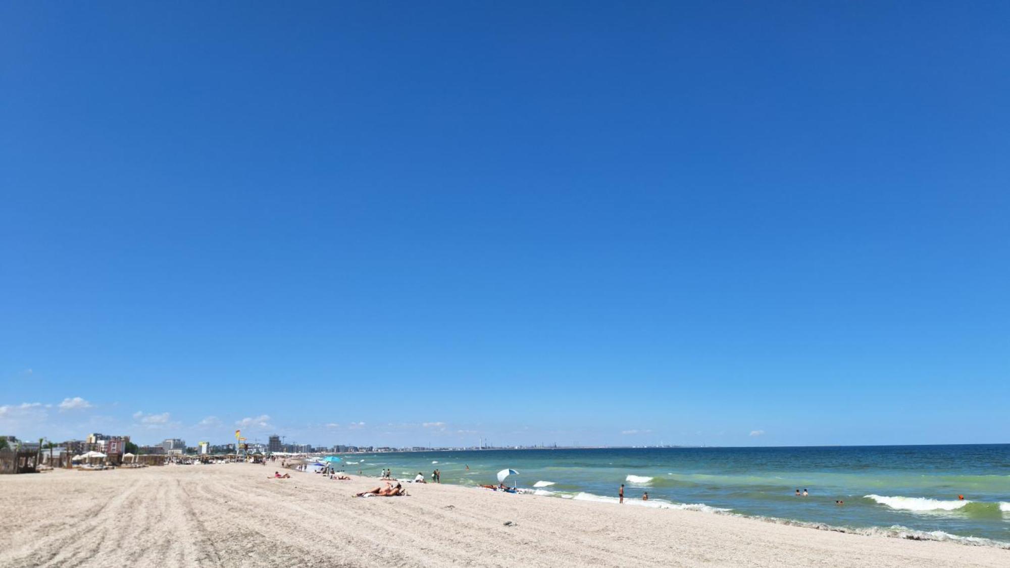 Elysse Sunrise Apartment Mamaia Exterior foto